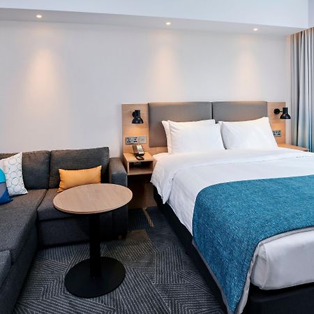 Holiday Inn Bordeaux-Merignac Esterno foto