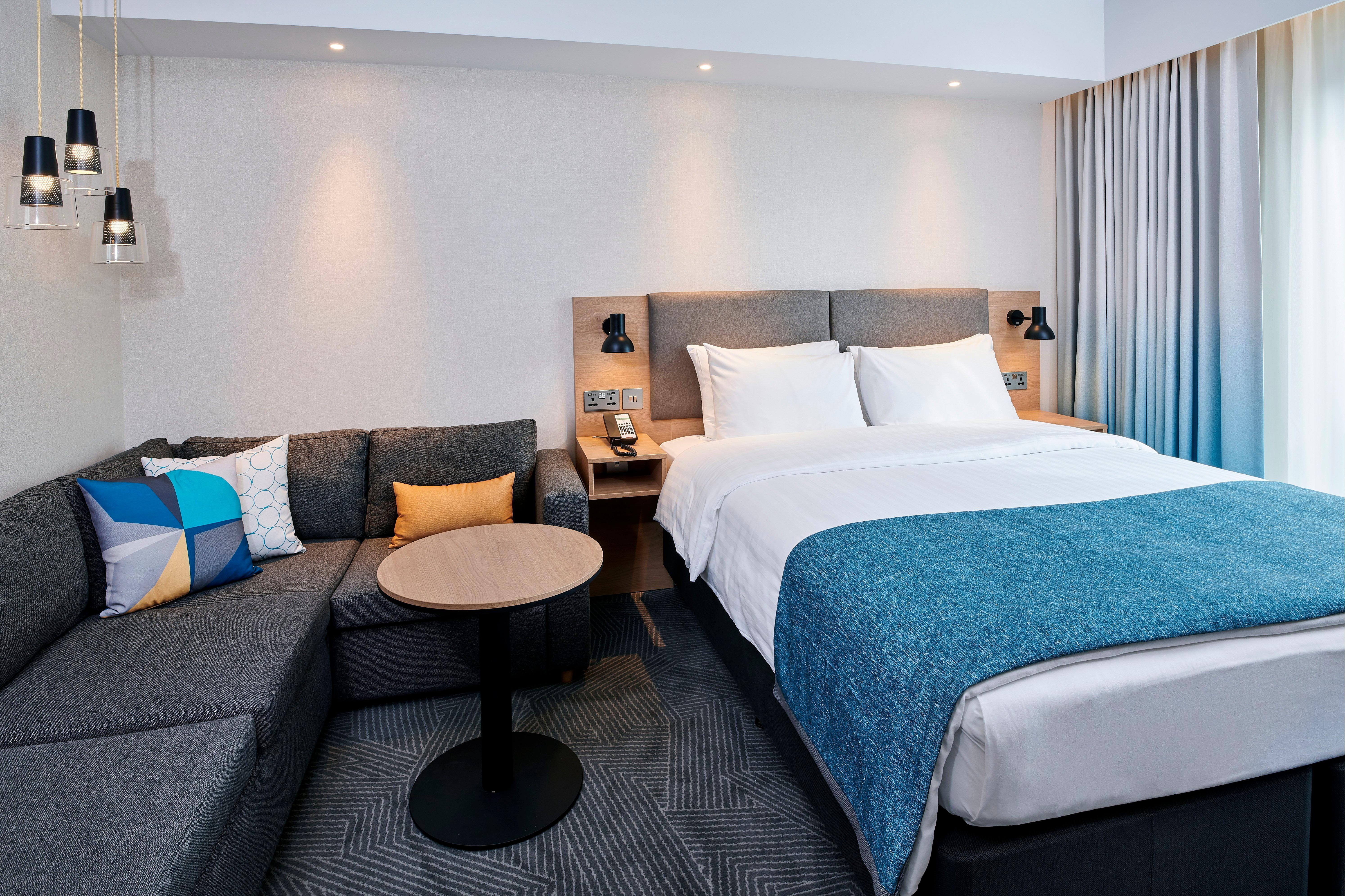 Holiday Inn Bordeaux-Merignac Esterno foto